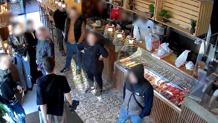 В Калининграде начинают судить хулигана, угрожавшего «розочкой» посетителям магазина на Карамзина  - Новости Калининграда | Фото: прокуратура Калининградской области