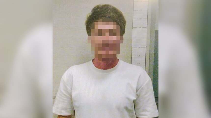 В Храброво пассажир ударил по личным границам члена экипажа самолёта: дебошира сняли с рейса - Новости Калининграда | Фото:  пресс-служба Западного ЛУ МВД России на транспорте