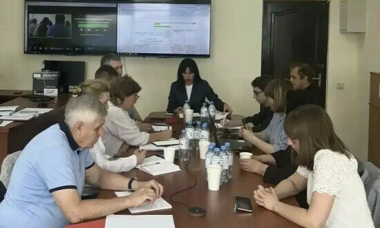 Заседание членов комиссии | Фото: министерство природных ресурсов и экологии Калининградской области 