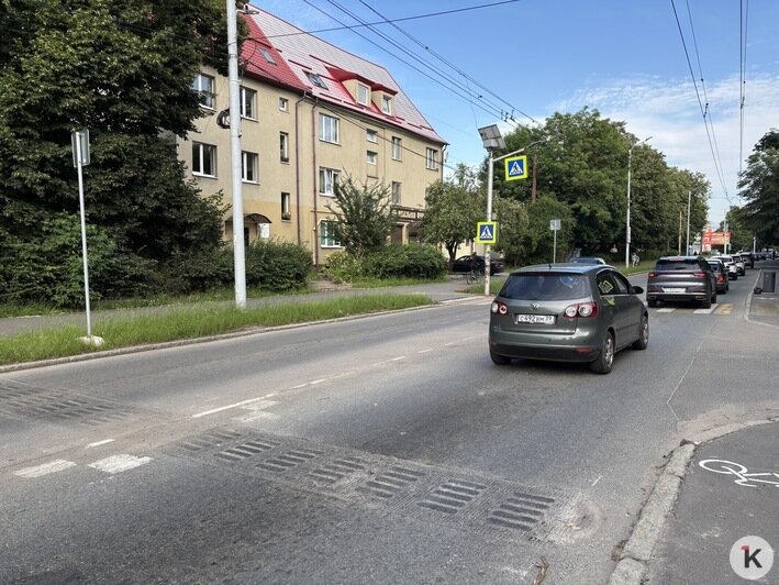 В Калининграде демонтаж лежачих полицейских избавил от пробок одну из магистралей - Новости Калининграда | Фото: Александр Подгорчук / «Клопс»