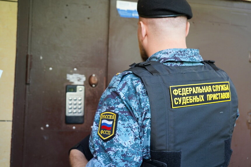 Таксиста из Светлогорска, который три года бегал от алиментов, заставили выплатить долги с помощью уголовного дела   - Новости Калининграда | Фото: пресс-служба УФССП России по Калининградской области