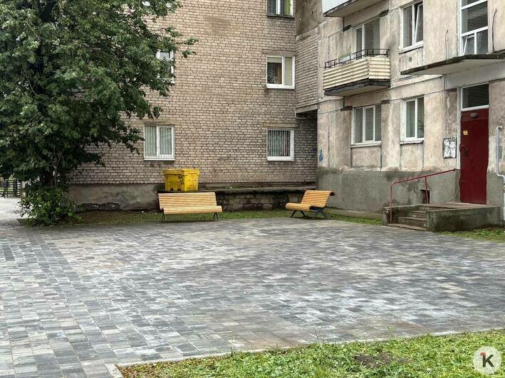 Пикник во дворе и разномастные скамейки: фоторепортаж из Советска, где создают музей под открытым небом   - Новости Калининграда | Фото: «Клопс»