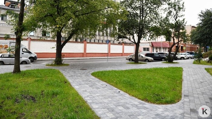 Что получилось и что не так на обновлённой улице Галицкого: фоторепортаж - Новости Калининграда | Фото: Александр Подгорчук / «Клопс»