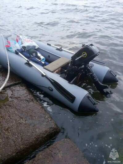 В Калининградском заливе спасли супругов, застрявших на рыбалке - Новости Калининграда | Фото: МЧС региона