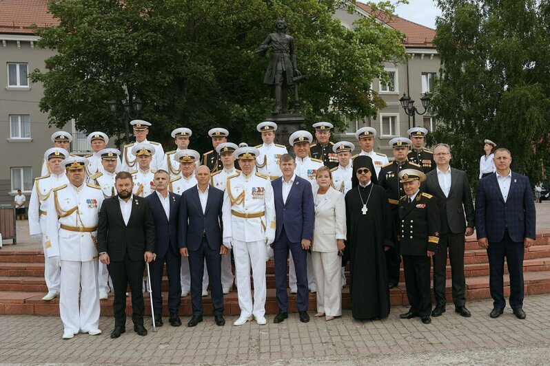 В Балтийске вручили награды ветеранам, почётным гражданам и участникам СВО (фото) - Новости Калининграда | Фото: Эдуард Молчанов