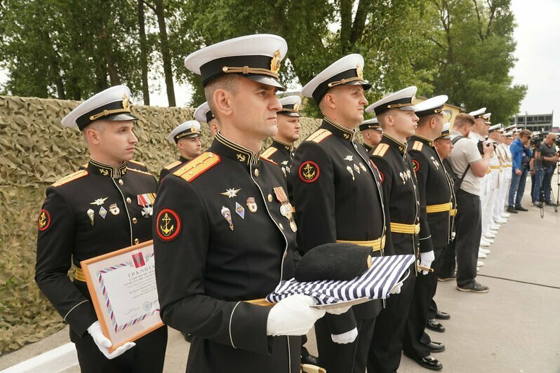 В Балтийске вручили награды ветеранам, почётным гражданам и участникам СВО (фото) - Новости Калининграда | Фото: Эдуард Молчанов