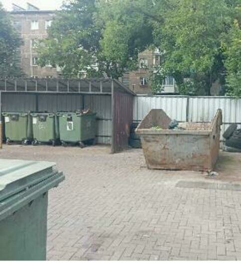 В ЕСОО ответили на жалобы на переполненные мусорные площадки в Калининграде (фото)  - Новости Калининграда | Фото: ЕСОО