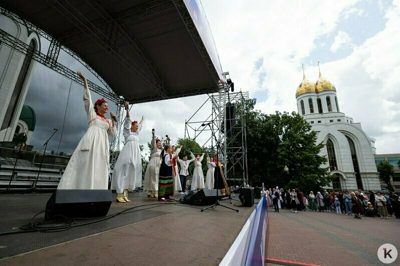 Плов и звон монист: в Калининграде впервые прошёл фестиваль «Симфония народов» (фоторепортаж)   - Новости Калининграда | Фото: Александр Подгорчук / «Клопс»