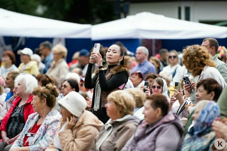 Плов и звон монист: в Калининграде впервые прошёл фестиваль «Симфония народов» (фоторепортаж)   - Новости Калининграда | Фото: Александр Подгорчук / «Клопс»