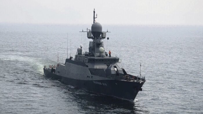На военном корабле наградили калининградскую строительную компанию - Новости Калининграда