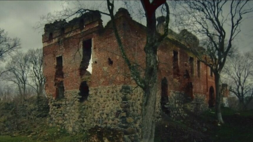 Руины замка в Каменском | Фото: архив «Клопс»