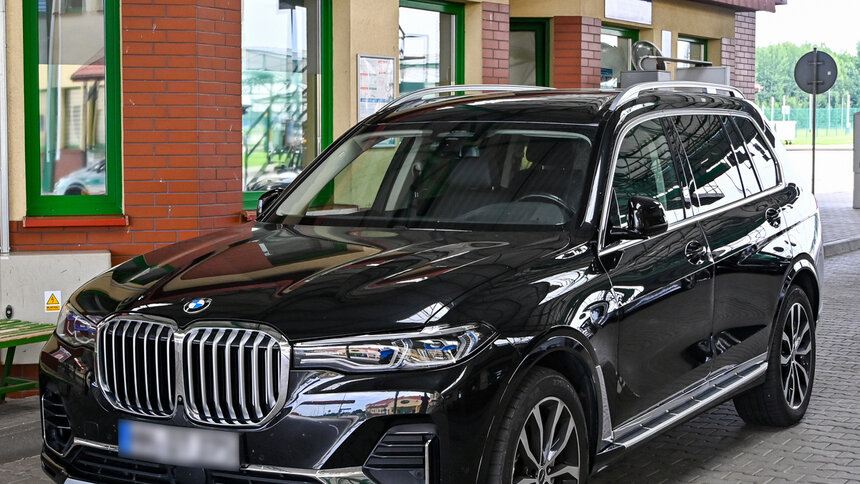 На границе с Польшей у россиянки изъяли BMW, который она арендовала в Германии и решила не платить за машину - Новости Калининграда | Фото: Варминско-Мазурский отдел пограничной стражи Польши