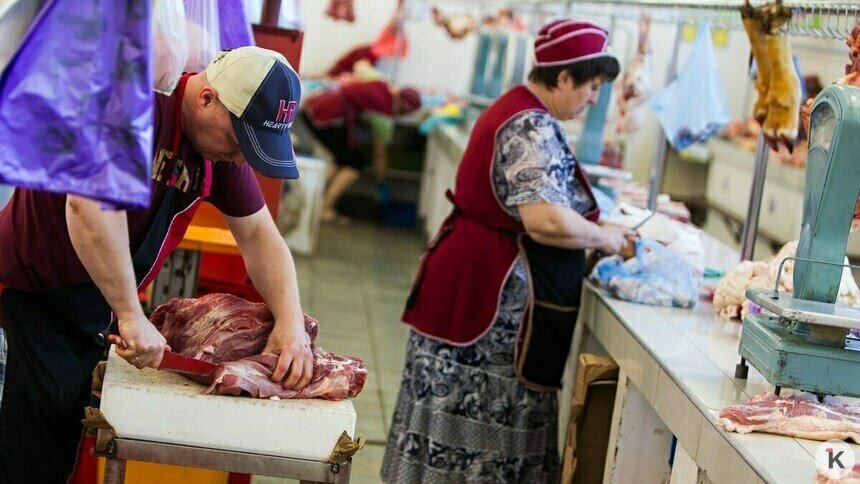 Меньше тушёнки, больше «докторской»: как меняется мясное производство в Калининградской области   - Новости Калининграда | Фото: Александр Подгорчук / Архив «Клопс»