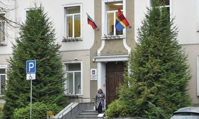 Заседать депутаты будут в здании областного парламента на ул. Кирова, 17   | Фото: архив "СК"
