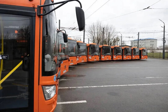 К 12 новым автобусам на улицах добавятся еще 44.  | Фото: правительство Калининградской области