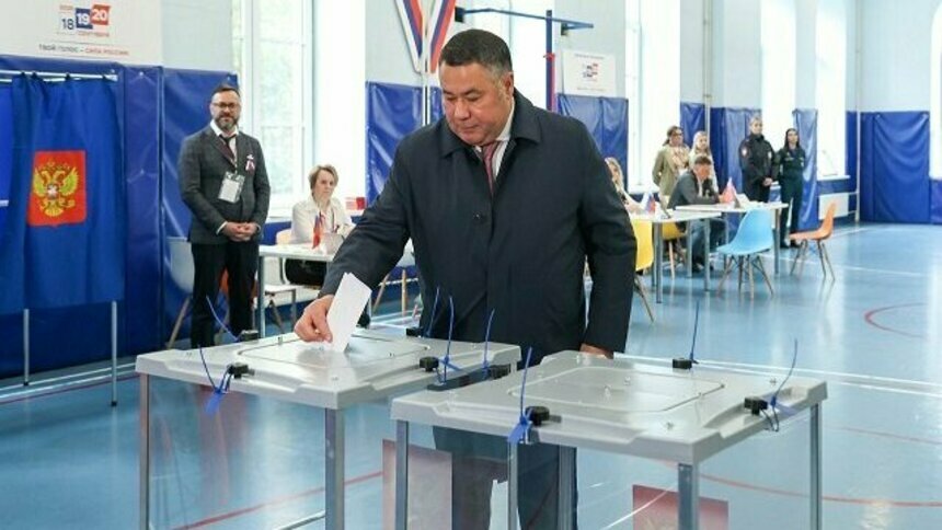 Полпред президента Игорь Руденя отдал голос на выборах в Госдуму - Новости Калининграда | Фото:  официальный сайт полномочного представителя президента Российской Федерации в Северо-Западном федеральном округе