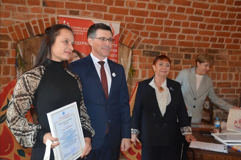 Встреча произошла в обстановке каминного зала музея «Замок Нойхаузен» в Гурьевске | Фото: правительство Калининградской области