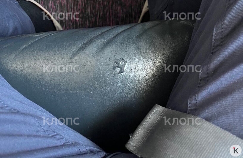 «Почему-то мне одному везёт»: калининградец снова попал под капель в самолёте (фото) - Новости Калининграда | Фото читателя