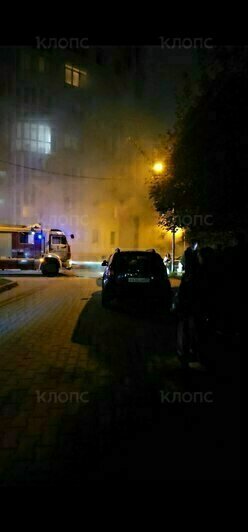 В Калининграде на Орудийной загорелась квартира в 14-этажке (фото, видео) - Новости Калининграда | Фото: очевидцы