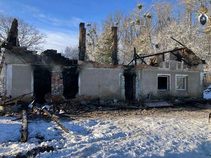 Во время пожара в Черняховском районе погибли два местных жителя, следователи СК проводят проверку - Новости Калининграда | Фото: СК