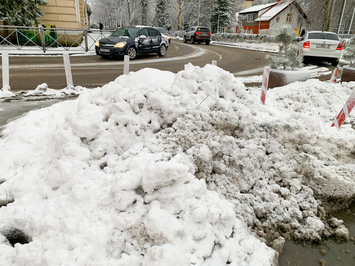 По итогам будут сделаны выводы, кто как отработал в снегопад, подчеркнул губернатор. | Фото: архив «СК»
