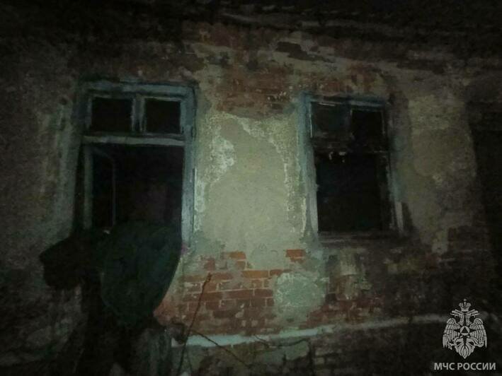 В Гусеве потушили пожар и нашли тело местного жителя (фото) - Новости Калининграда | Фото: ГУ МЧС России по Калининградской области