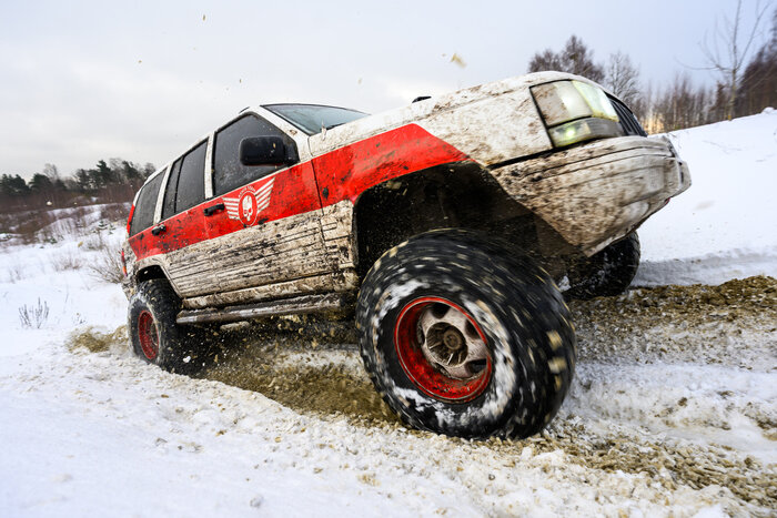 Когда асфальт заканчивается: снежный заезд внедорожников под Калининградом (фото) | Фото: Александр Мелехов