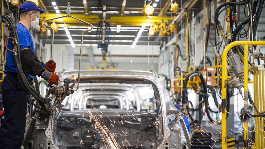 Может производить и продавать машины: в Россию вернулся концерн, собиравший авто в Калининграде - Новости Калининграда | Фото: Александр Подгорчук / Архив «Клопс»