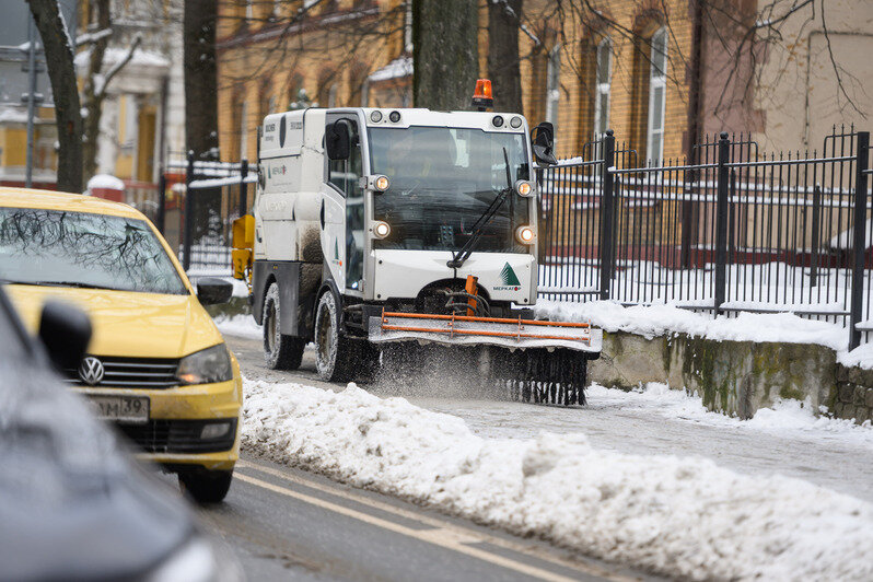 На ночные смены впервые выходили и бригады для ремонта техники | Фото: Александр Мелехов