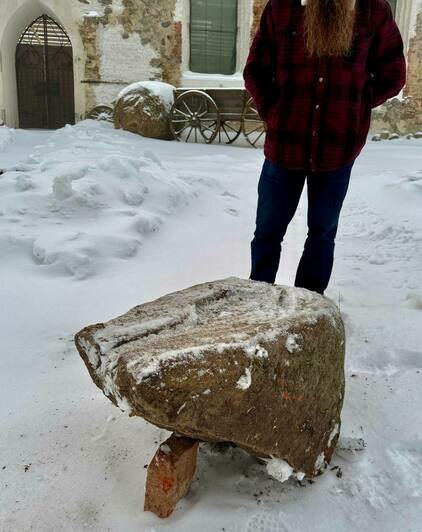 В Зеленоградском районе нашли загадочный каменный объект на месте старинной усадьбы (фото) - Новости Калининграда | Фото: канал «Кирха Рудау. Парк-музей» / Telegram