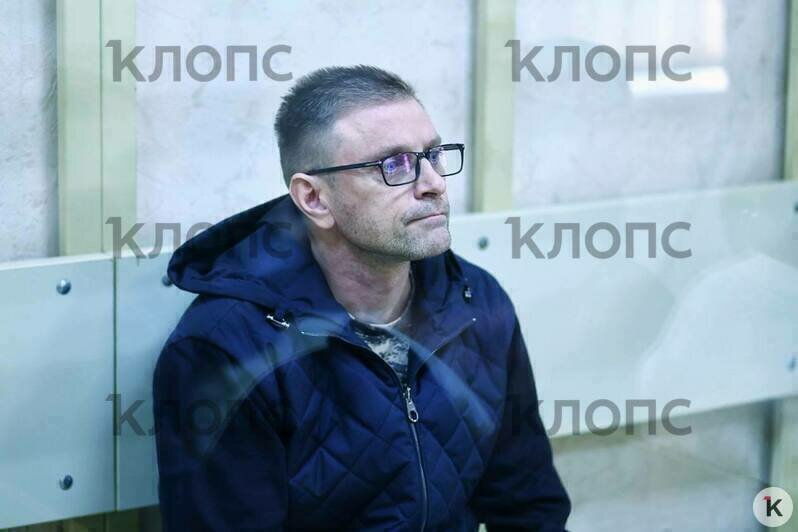 Директора нацпарка «Куршская коса» Анатолия Калину привели в зал суда (фото, видео) - Новости Калининграда | Фото: «Клопс»