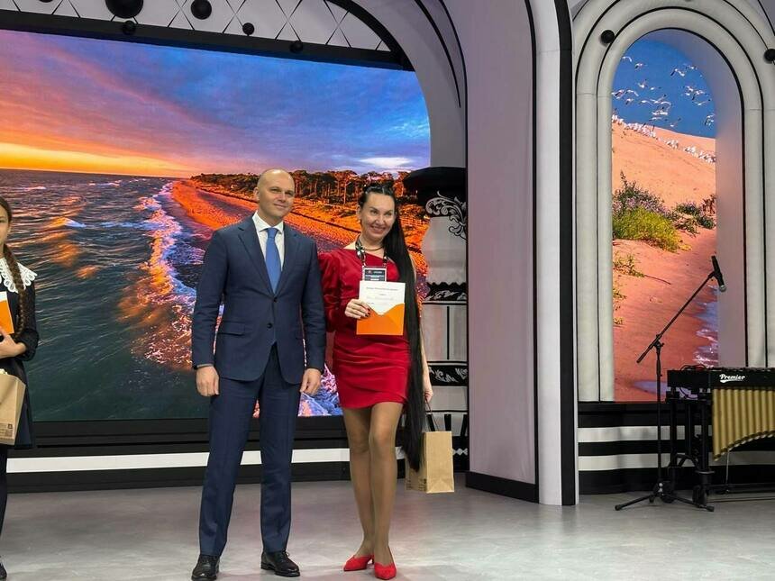 Калининградка заняла второе место на конкурсе россиянок с самыми длинными косами (фото, видео)   - Новости Калининграда