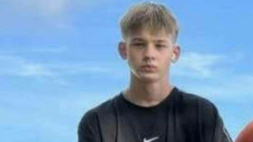 В Калининграде ищут 16-летнего подростка со светлыми волосами в чёрной куртке и спортивных штанах - Новости Калининграда | Фото: пресс-служба УВМД по Калининградской области