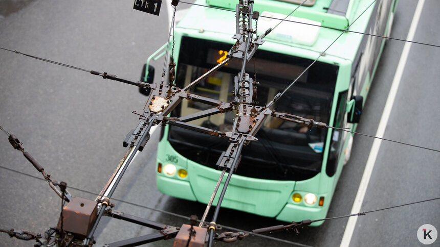 «Калининград-ГорТранс» готовится списать часть троллейбусов, с линии сняли и недавно купленные машины - Новости Калининграда | Фото: Александр Подгорчук / Архив «Клопс»