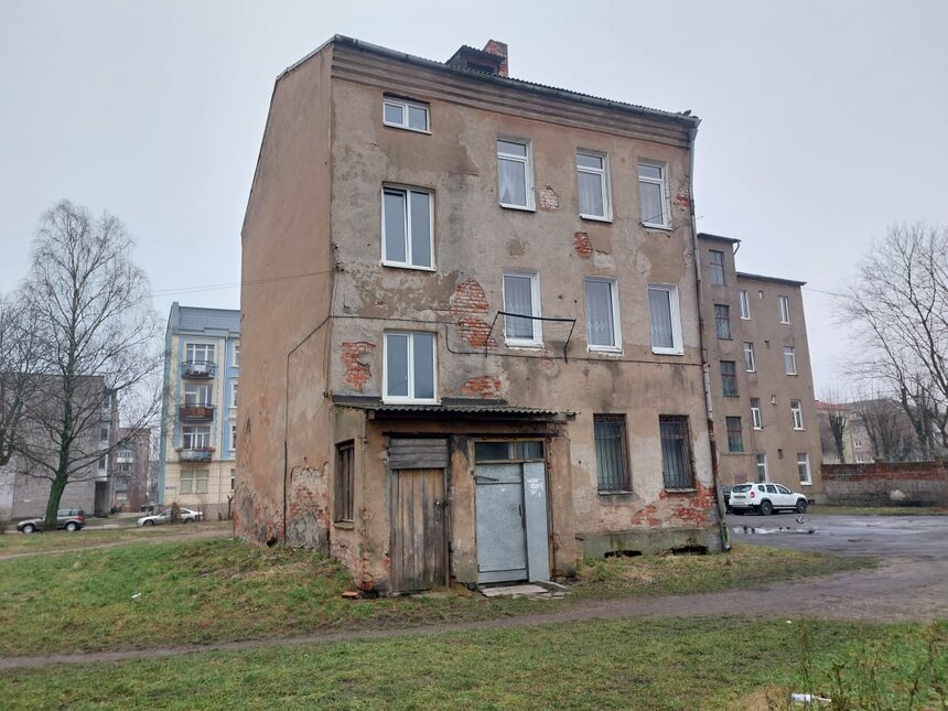 Облвласти выделили деньги на расселение дома в Черняховске, чью аварийность игнорировали местные власти - Новости Калининграда | Фото: СУ СК России по Калининградской области