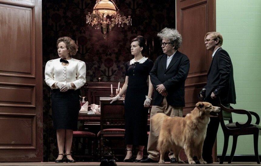 Спектакль по пьесе Булгакова | Фото: сайт dramteatr39.ru