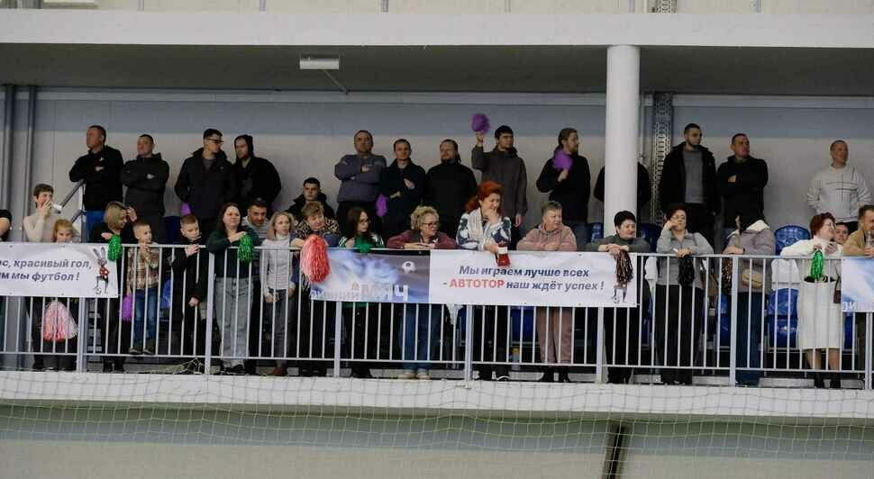 Атмосфера большого праздника и неожиданная сенсация: как прошёл второй этап Международного турнира «Зимний мяч АВТОТОР» - Новости Калининграда