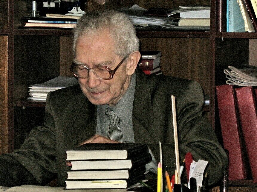 Алексей Губин после ухода на пенсию посвятил себя краеведению  | Фото: архив Игоря Афонина