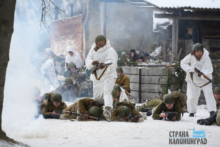 Зима 45-го: уличный бой за Лабиау - реконструкция в Полесске (фото)