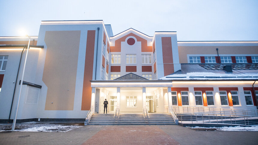 Власти Калининграда признали силу гололёда и разрешили ученикам пропустить во вторник школу - Новости Калининграда | Фото: Александр Подгорчук / Архив «Клопс»