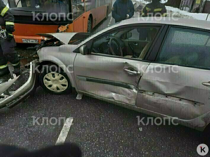 На месте аварии работают экстренные службы | Фото: очевидец