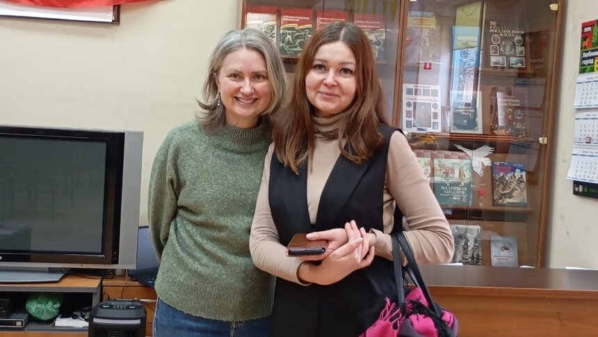 Тайная связь с пельменями: в Калининграде профессиональная писательница провела мастер-класс по сочинению стихов - Новости Калининграда | Фото: Библиотека им. А. П. Соболева