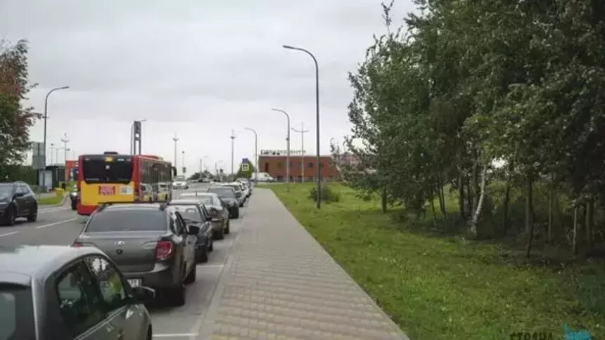 Так будущий сквер выглядел в этом году | Фото: архив "СК"