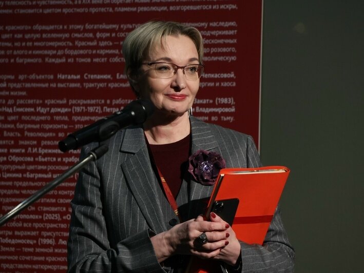 «Пространство бесконечных оттенков»: в Калининграде открылась выставка, посвящённая самому неоднозначному цвету - Новости Калининграда | Фото: Калининградский музей изобразительных искусств