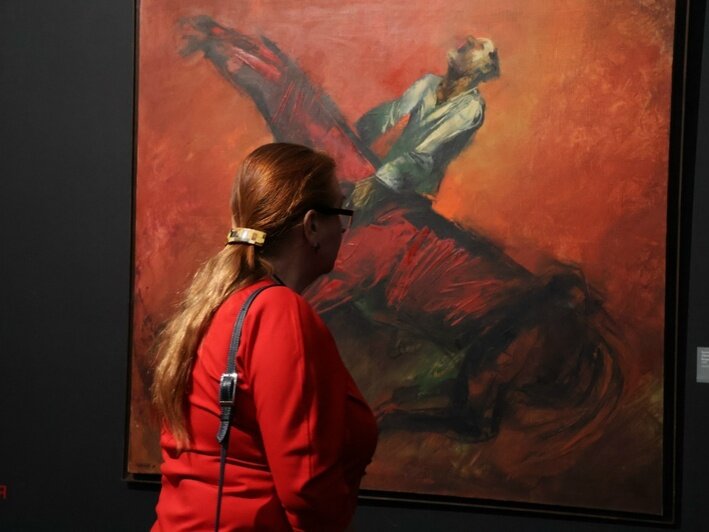 «Пространство бесконечных оттенков»: в Калининграде открылась выставка, посвящённая самому неоднозначному цвету - Новости Калининграда | Фото: Калининградский музей изобразительных искусств