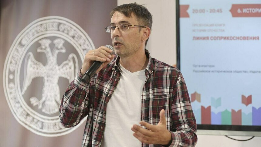 «Неловко, что я стал известен на фоне войны»: калининградец обошёл в литературном конкурсе Прилепина и Елизарова - Новости Калининграда | Фото из личного архива Евгения Журавли