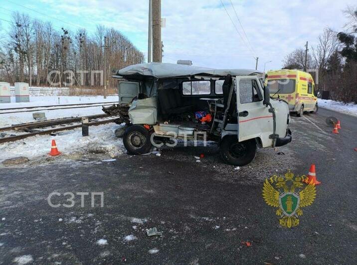 Водитель в тяжёлом состоянии: что известно о столкновении уазика с локомотивом в Калининградской области   - Новости Калининграда | Фото: Северо-Западная транспортная прокуратура 