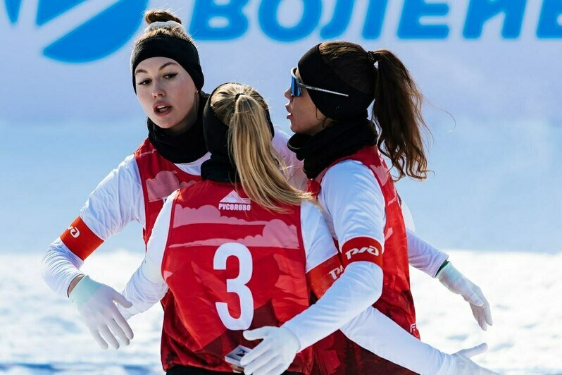 Четвёртая подряд победа: «Локомотив» не отдаёт золото этапов Кубка России по волейболу на снегу - Новости Калининграда | Фото: Всероссийская федерация волейбола