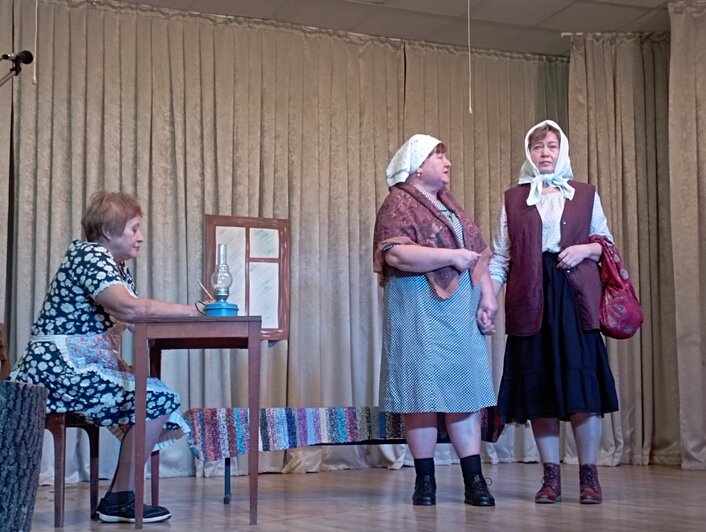 Первый канал снял сюжет о самодеятельном театре из Краснознаменска | Фото: из группы ДК Краснознаменска  во «ВКонтакте»