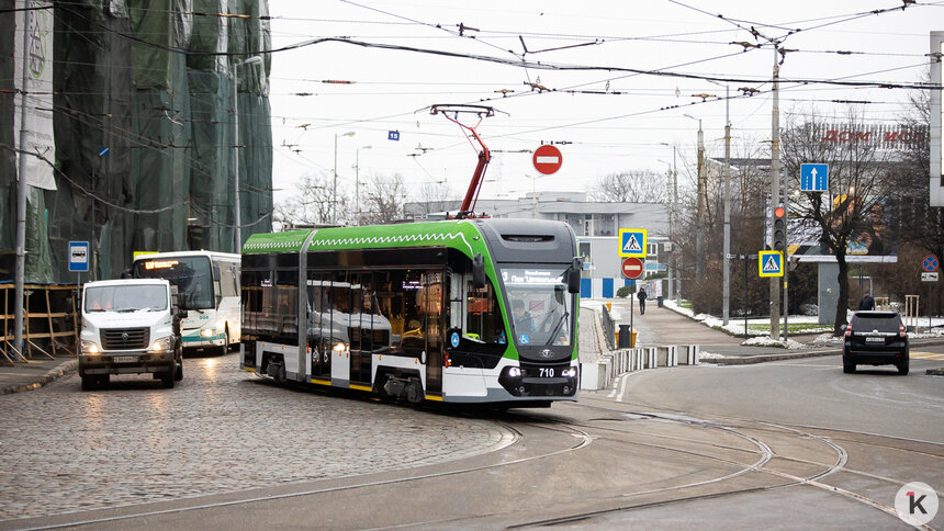 Власти Калининграда не отказались от идеи перенести трамвайные рельсы в конце Ленинского проспекта - Новости Калининграда | Фото: Александр Подгорчук / Архив «Клопс»